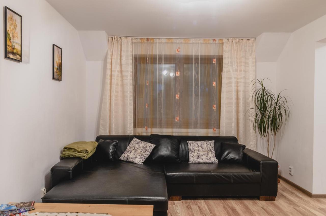 Smb Holiday Apartment Μπρασόβ Εξωτερικό φωτογραφία