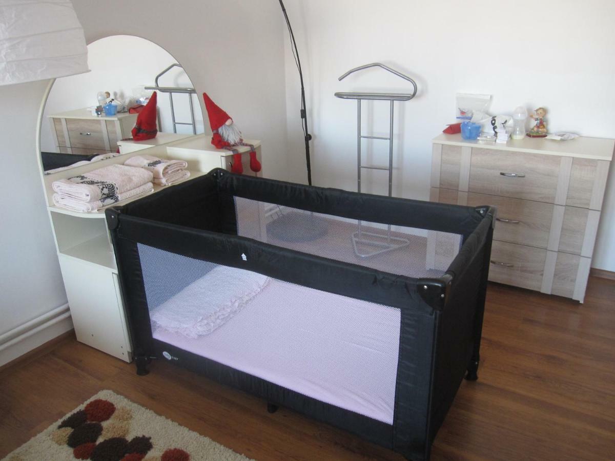 Smb Holiday Apartment Μπρασόβ Εξωτερικό φωτογραφία